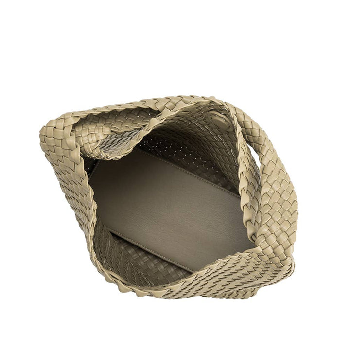 Melie Bianco Johanna große Schultertasche aus recyceltem veganem Material in Moss