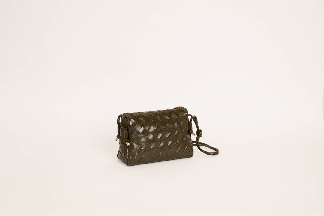 Georgia geflochtene Tasche aus Lackleder Khaki