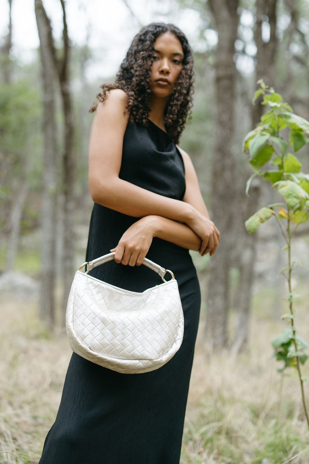 Elin Crossbodytasche aus veganem Material in Perl Beige