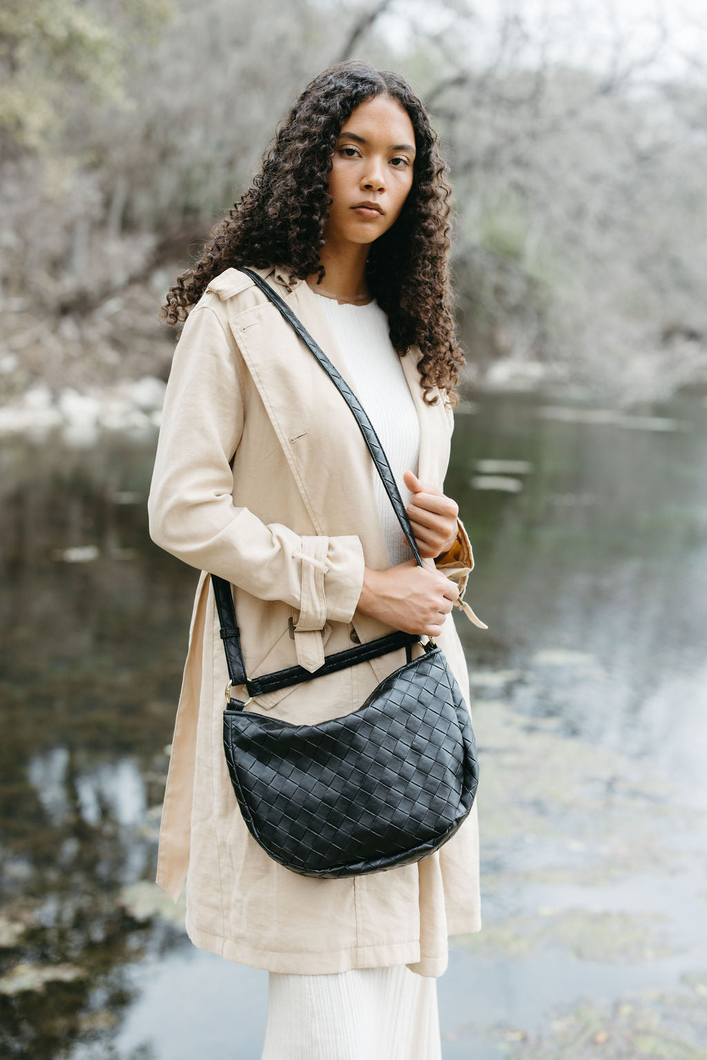 Elin Crossbodytasche aus veganem Material in Schwarz