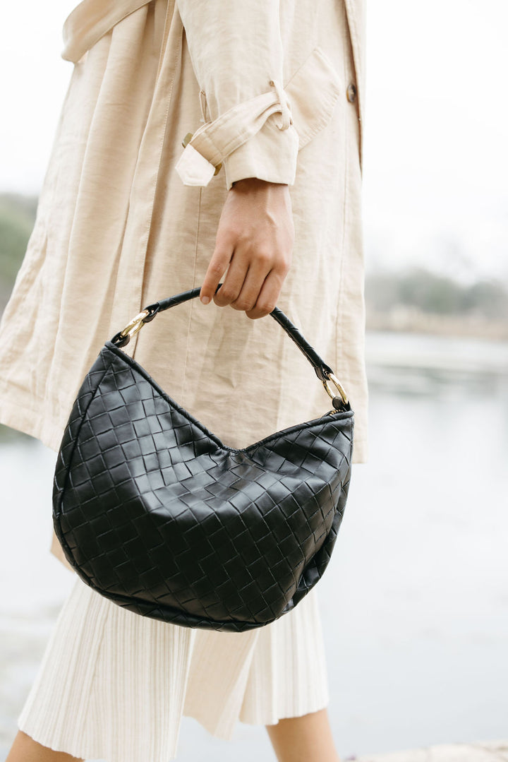 Elin Crossbodytasche aus veganem Material in Schwarz