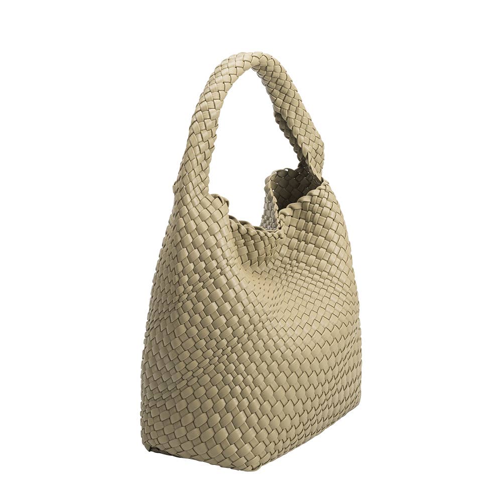 Melie Bianco Johanna große Schultertasche aus recyceltem veganem Material in Moss