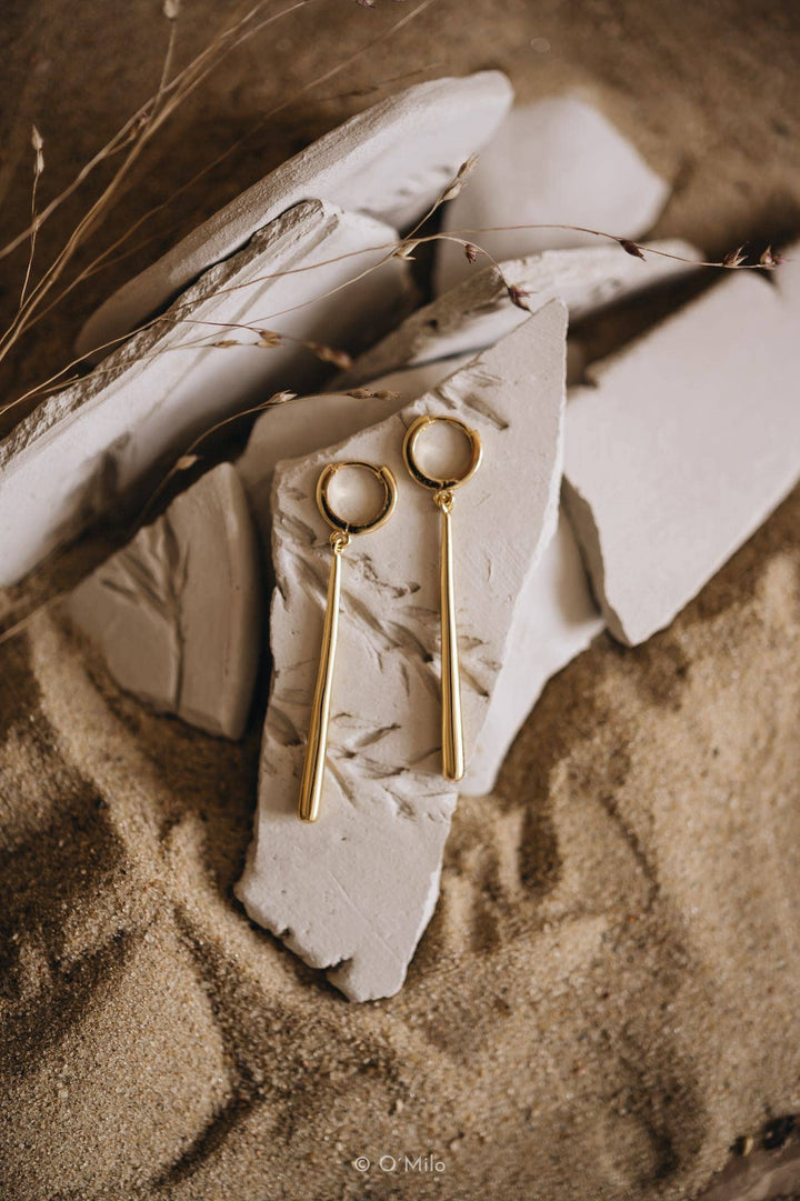 Goldene Pendelohrringe Vela