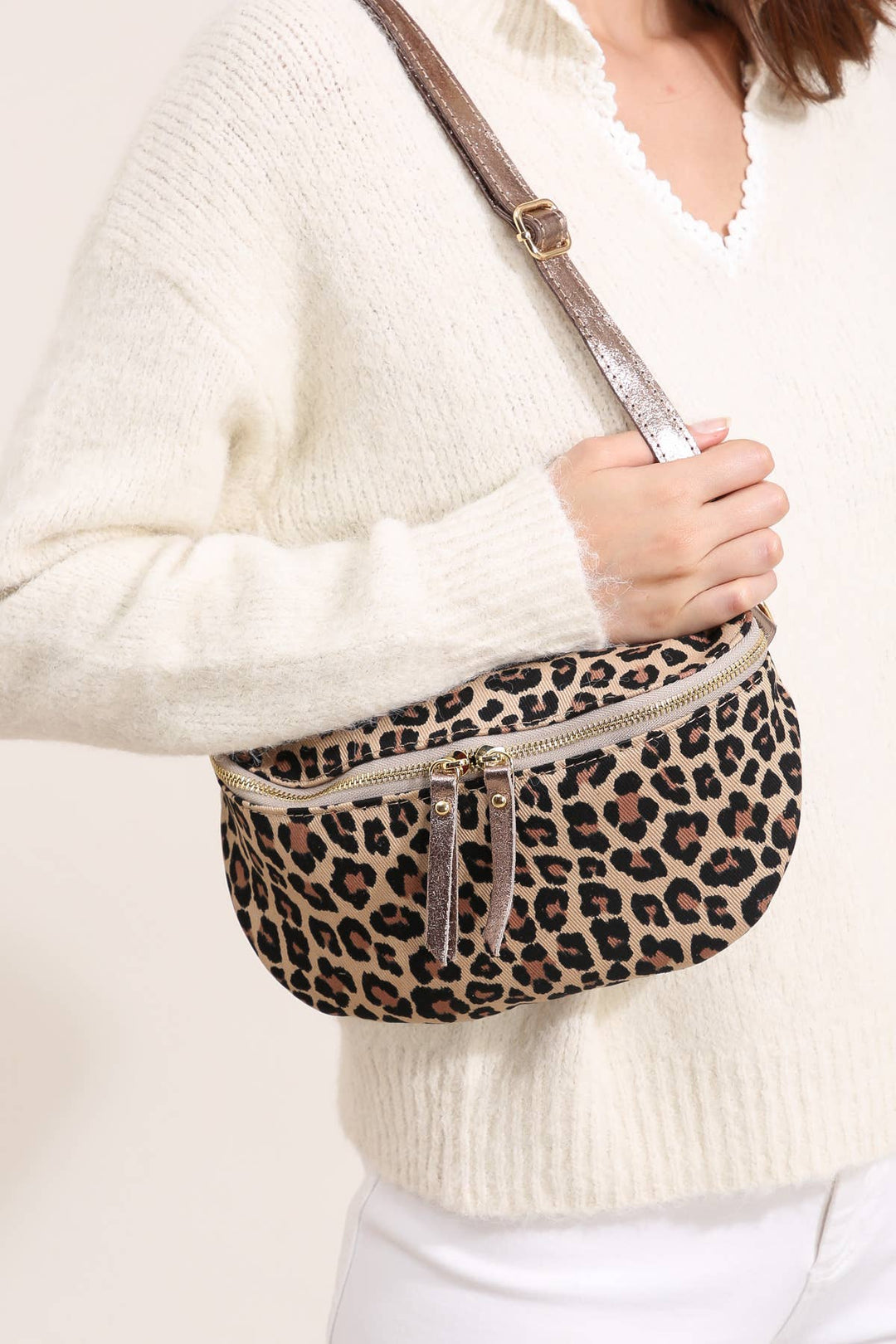 Ella Taupefarbene Leopard Gürteltasche
