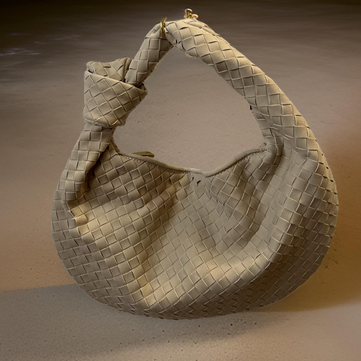 Leni Soft shoulder bag made of vegan material in Light Nude