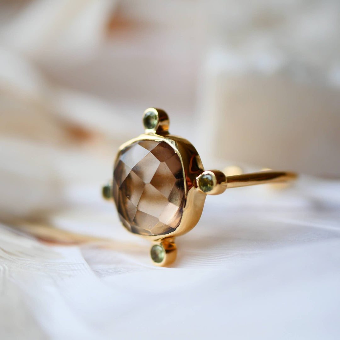 Sanyog Verstellbarer Ring - Rauchquarz und Peridot