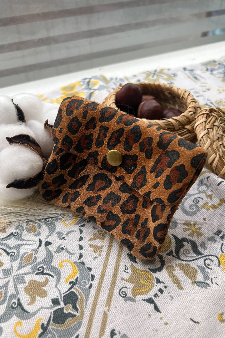 Luce kleine Leder-Geldbörse Kamel-Leopard