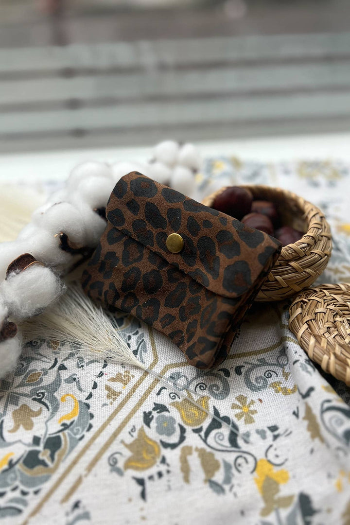 Luce kleine Leder-Geldbörse Taupefarbener Leopard