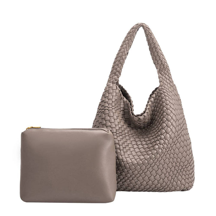 Melie Bianco Johanna große Schultertasche aus recyceltem veganem Material in Grey