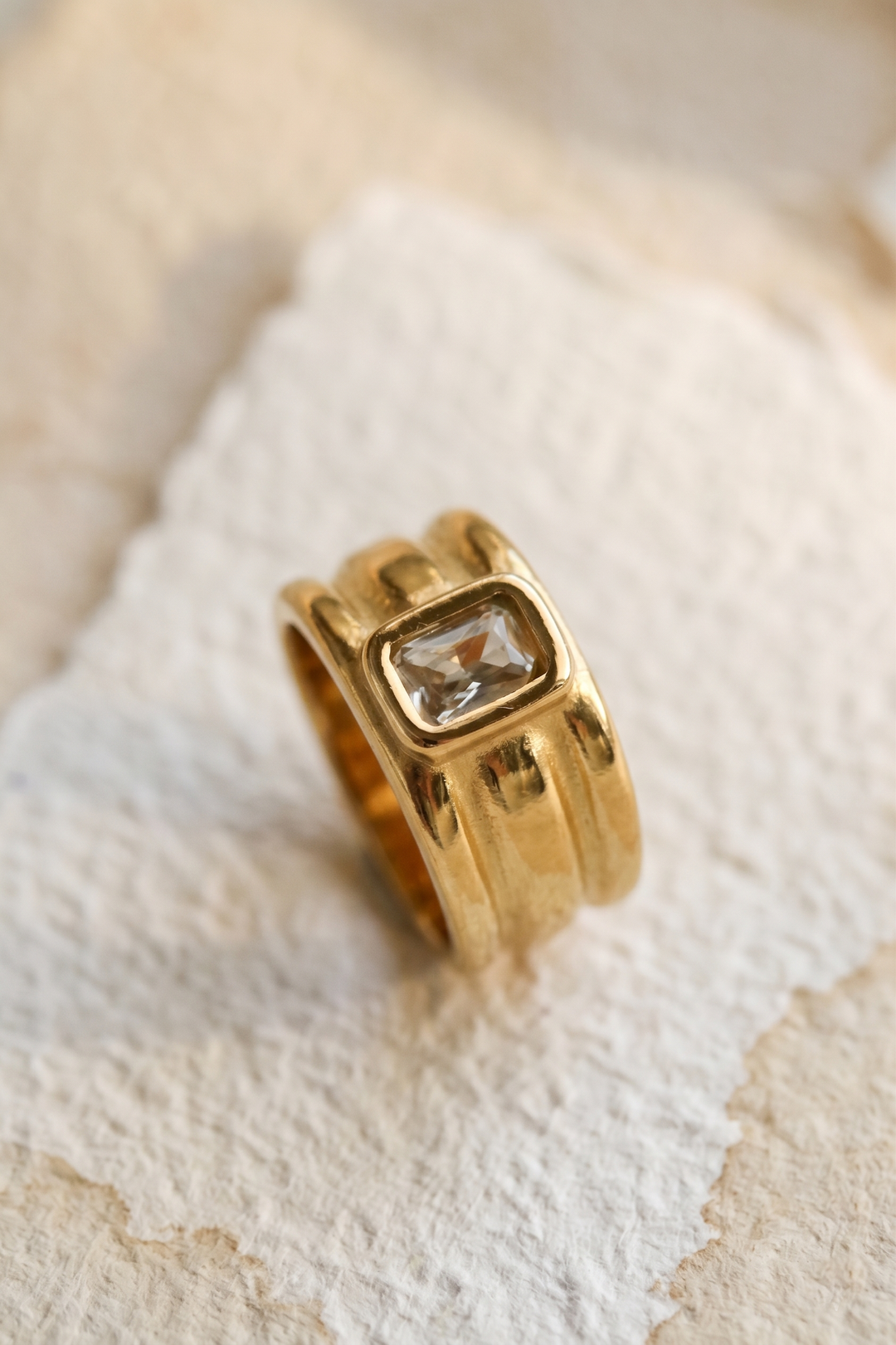 Statement-Ring mit Zirkonia