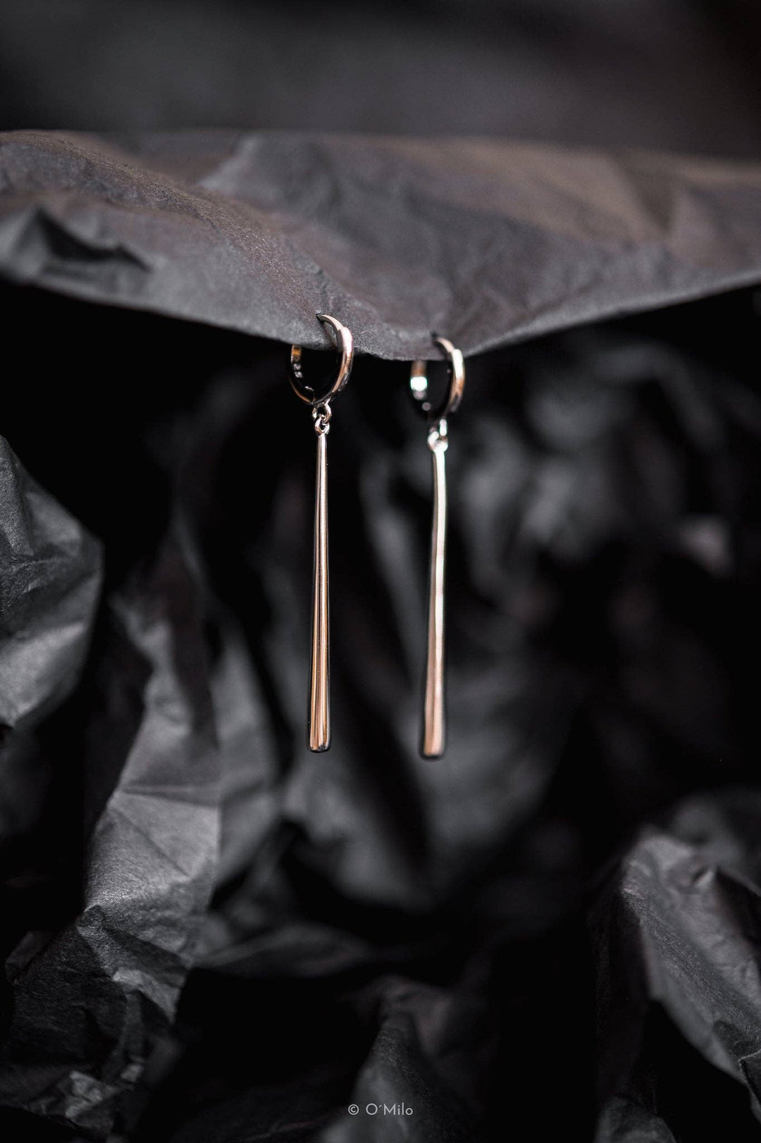 Goldene Pendelohrringe Vela