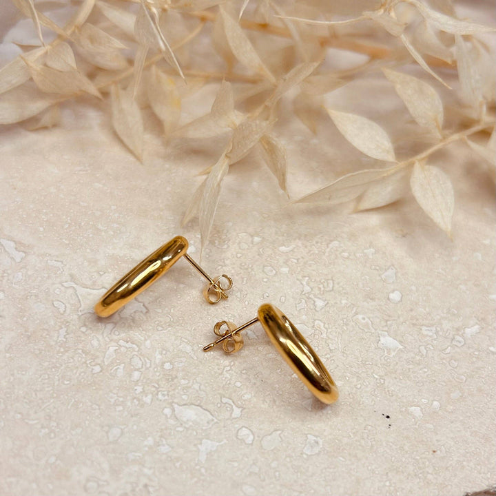 Everyday abstract oval earrings