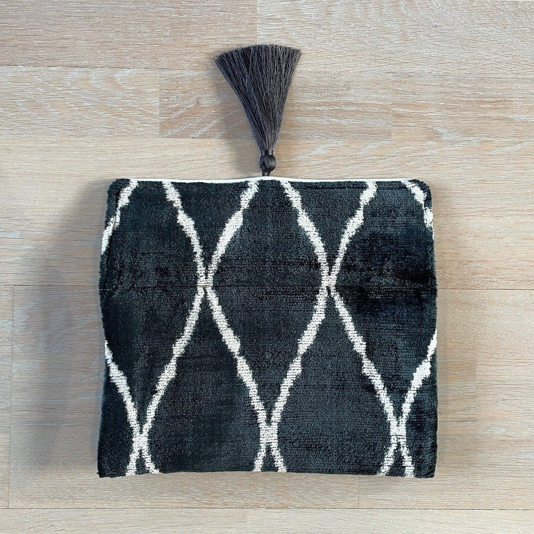 Ikat-Clutch-Tasche Lipari mit Goldkette