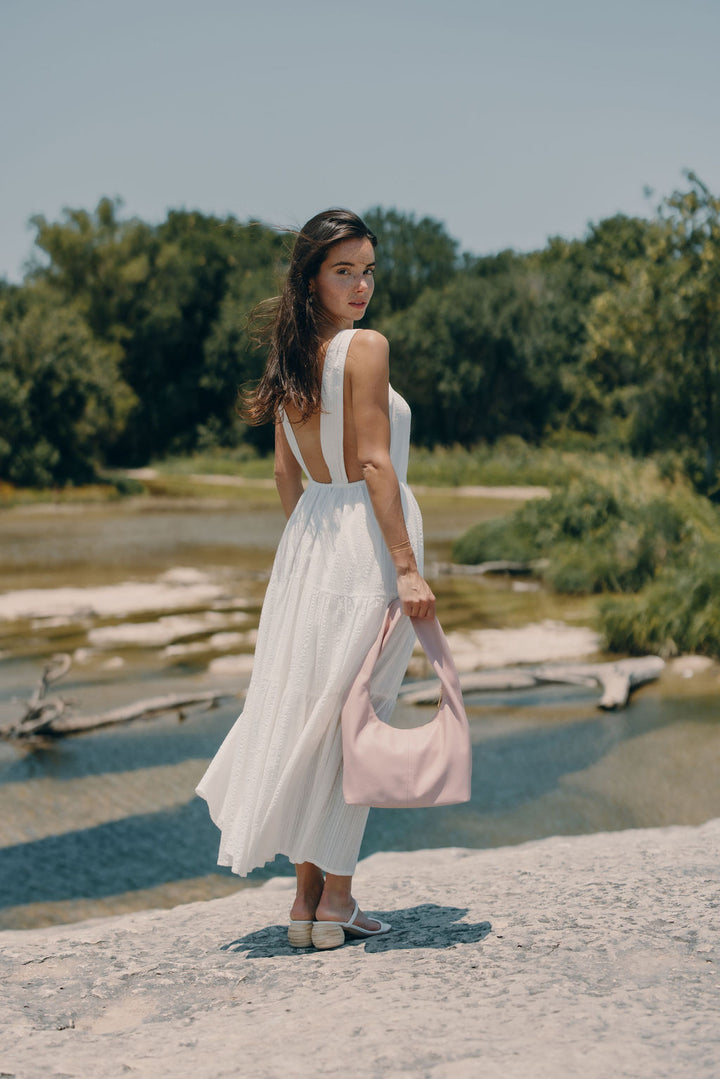 Ava Slouchy shoulder bag made from vegan leather in Antique Rose