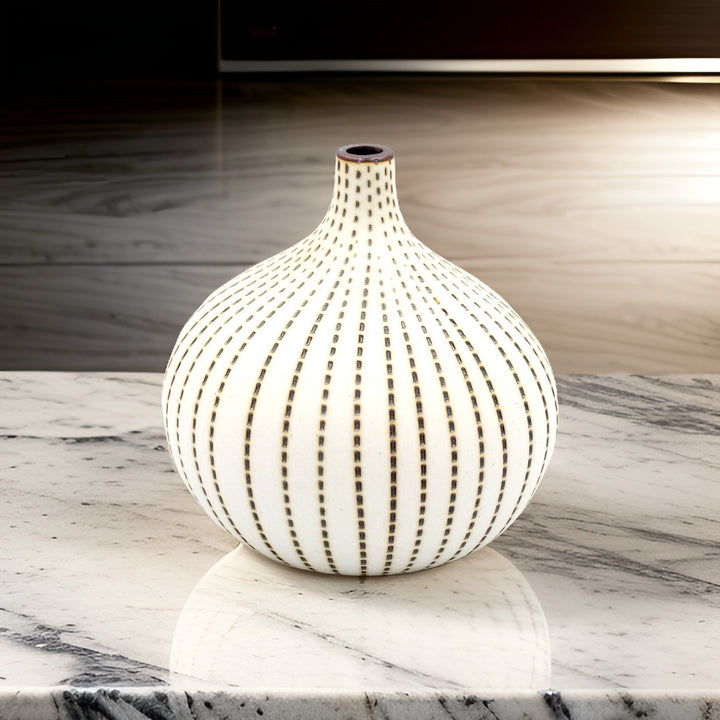 Mini Dots Knospenvase aus Porzellankeramik