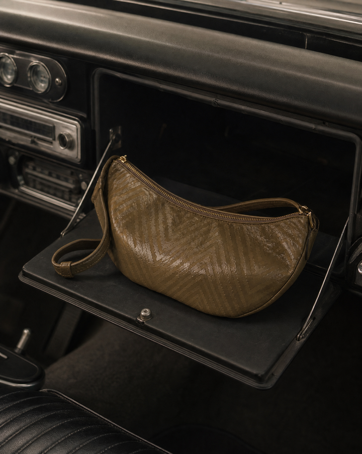 Bari Crossbody Leather Bag in Wild Olive