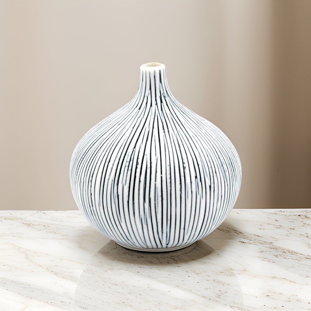 Mini Congo Tiny Knospenvase aus Porzellankeramik
