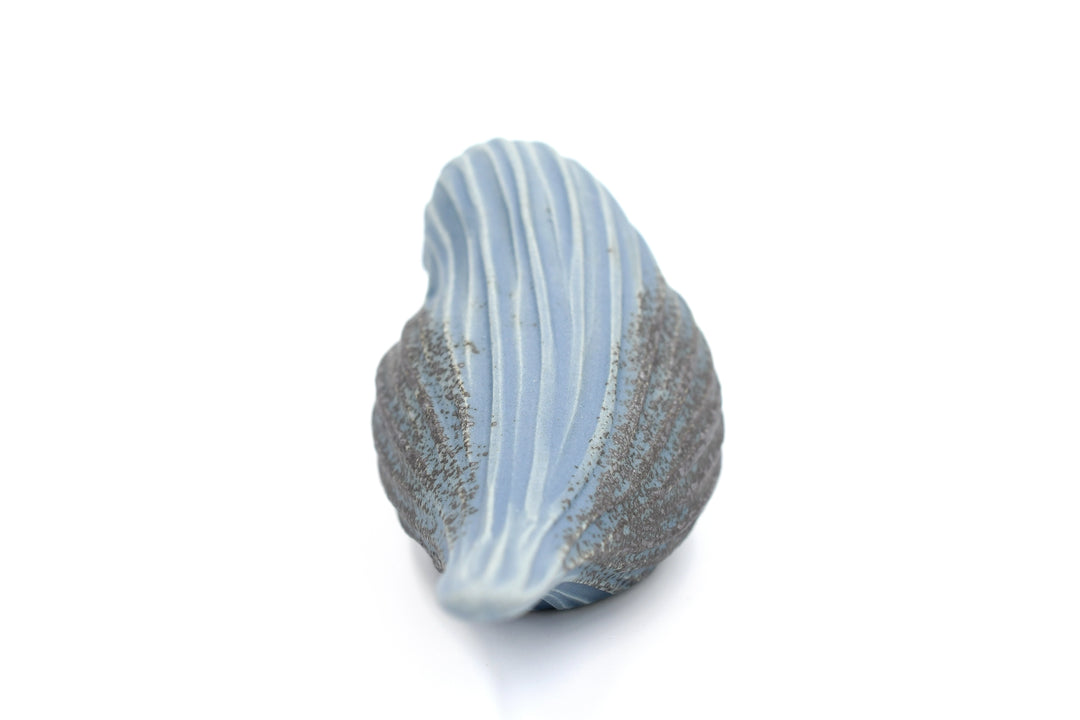 Mini Bird Blue aus handgemachter Keramik