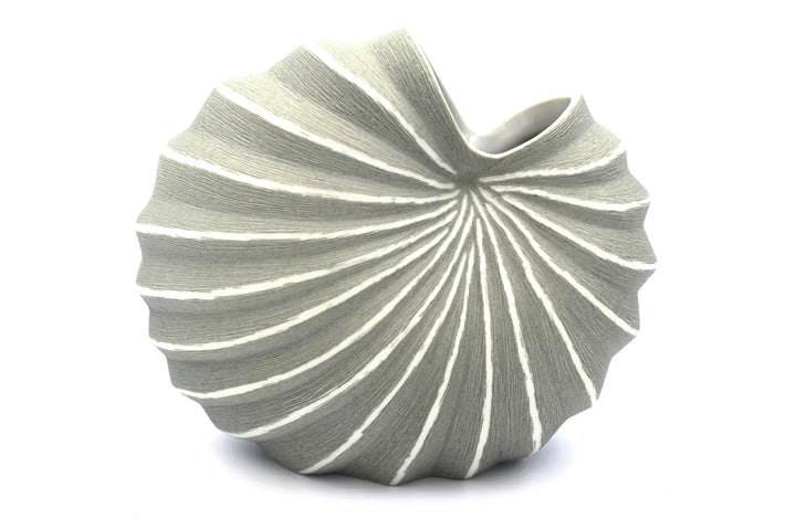 Muschel-Vase Grey aus Porzellankeramik