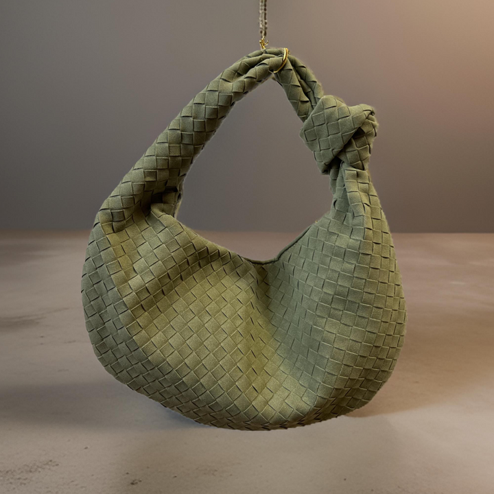 Leni Soft shoulder bag made of vegan material in light olive