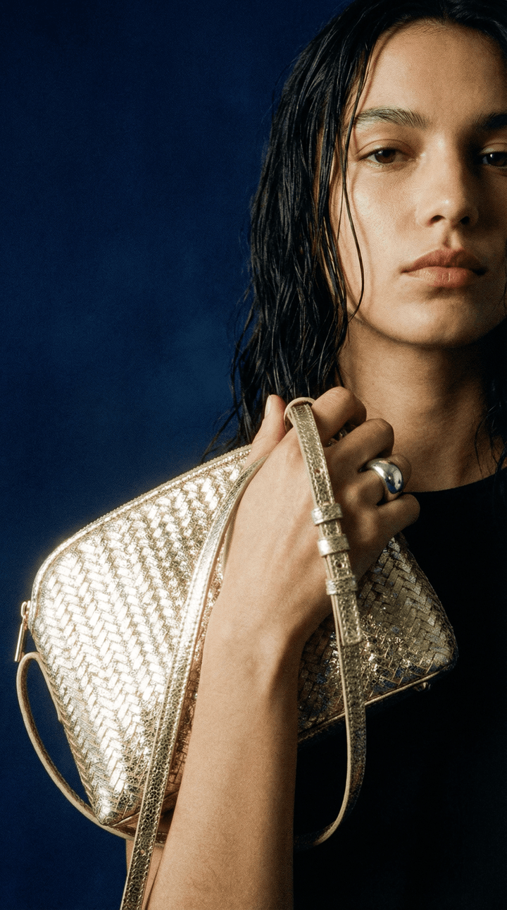 Mia braided leather handbag in gold