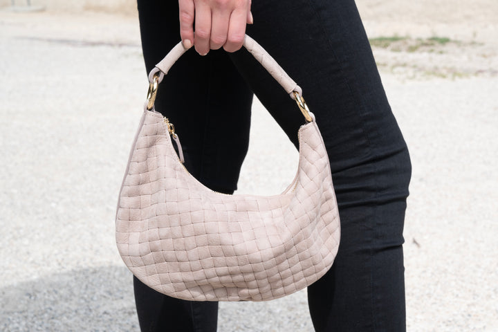 Mila kleine Wildledertasche Malva