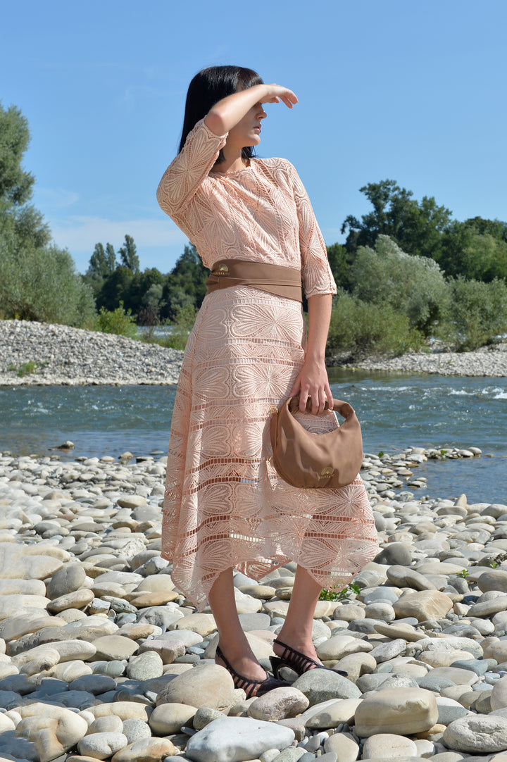 Maila Gürtel aus recyceltem veganem Material in Dark Caramel
