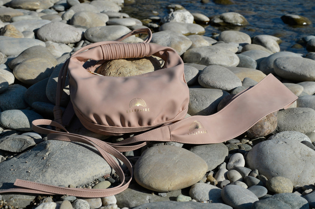 Maila Gürtel aus recyceltem veganem Material in Rose