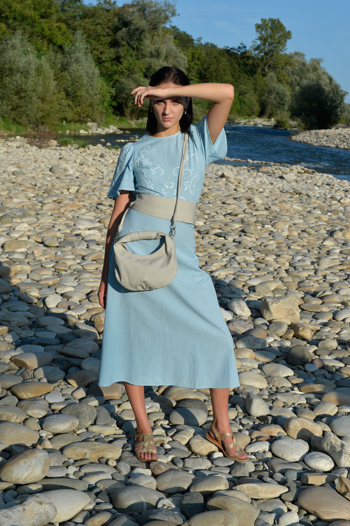 Maila Gürtel aus recyceltem veganem Material in Soft Grey