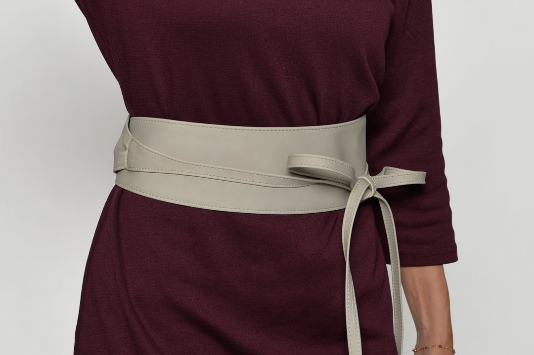 Maila Gürtel aus recyceltem veganem Material in Soft Grey