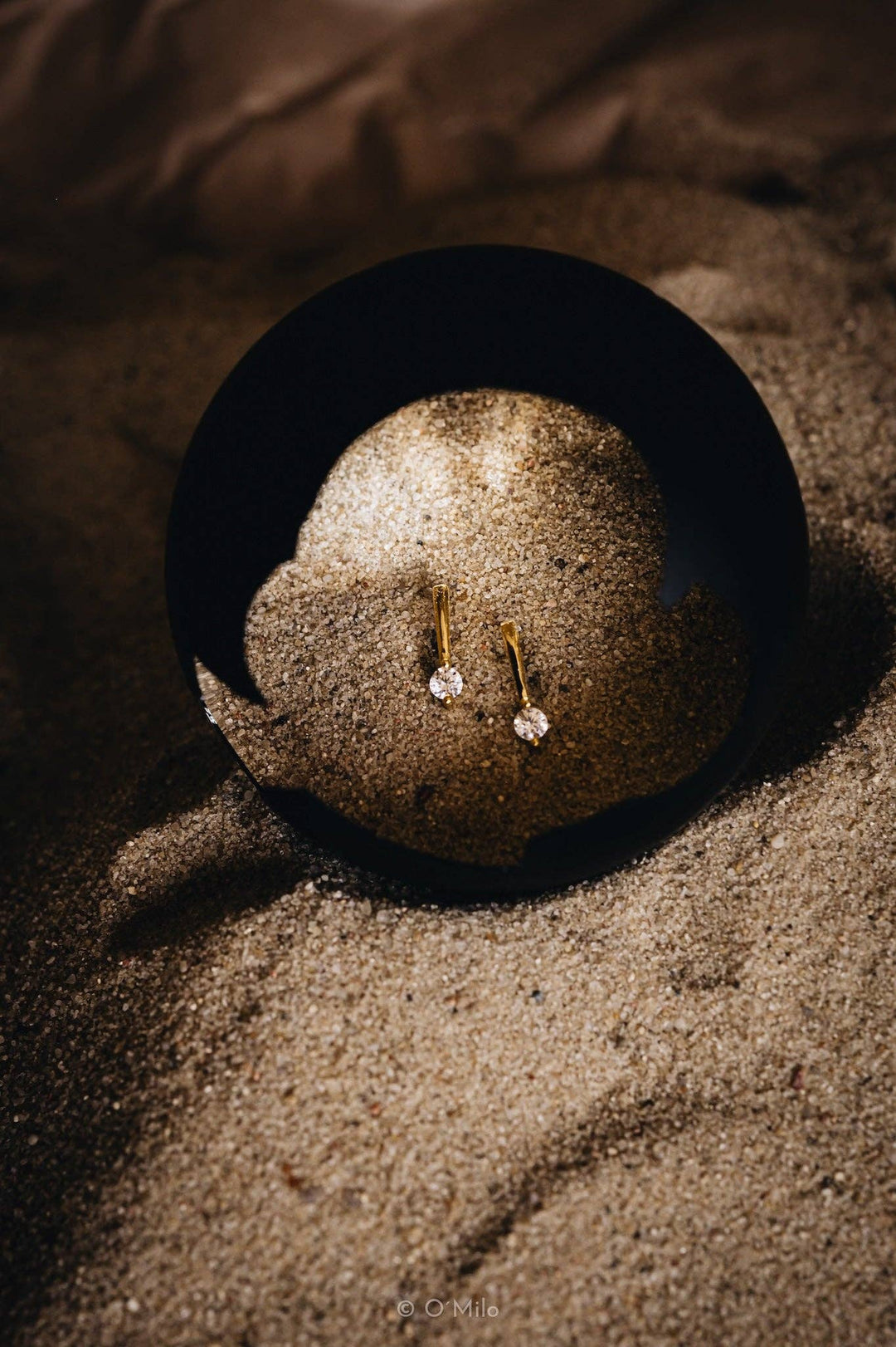 Solaris zarte, anmutige Tropfenohrringe