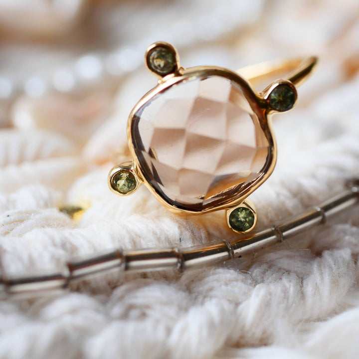 Sanyog Verstellbarer Ring - Rauchquarz und Peridot