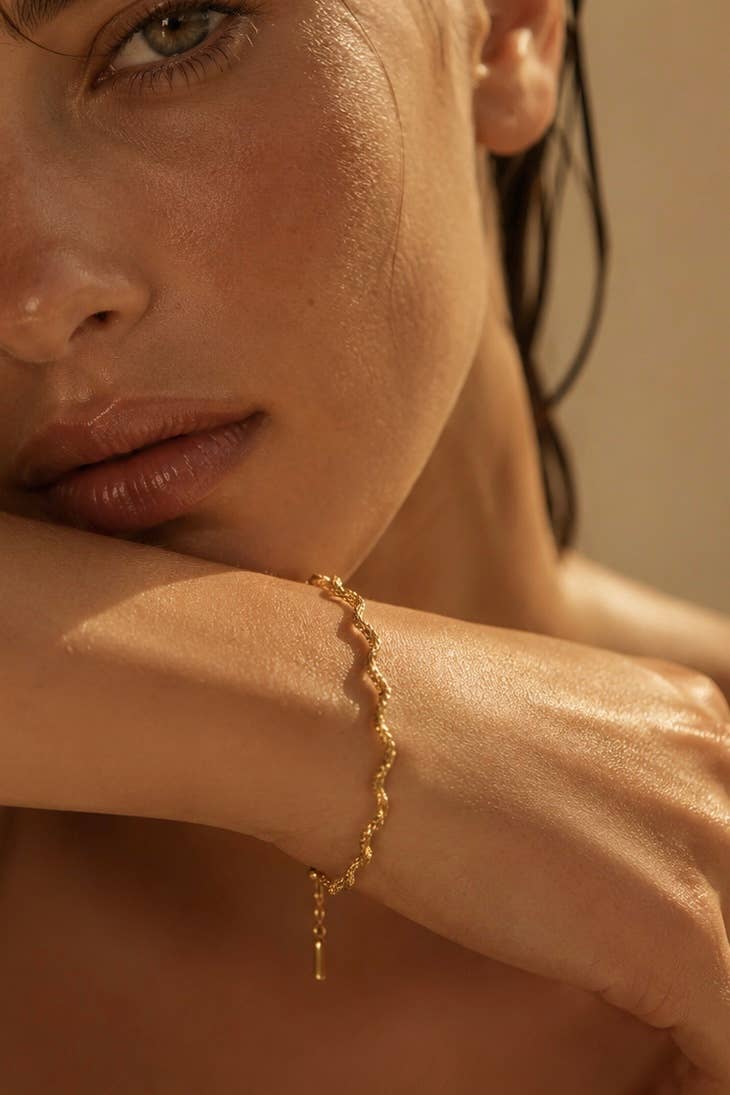 Gewelltes Armband vergoldet