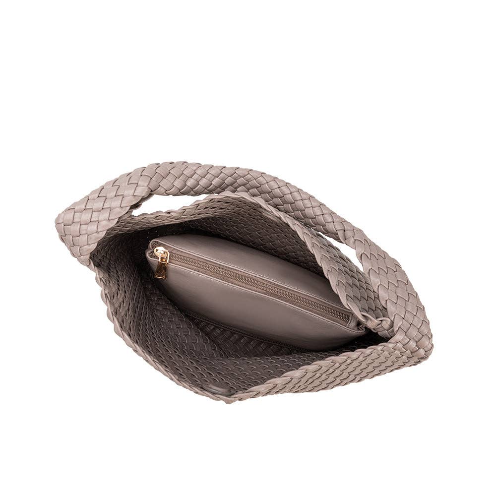 Melie Bianco Johanna große Schultertasche aus recyceltem veganem Material in Grey