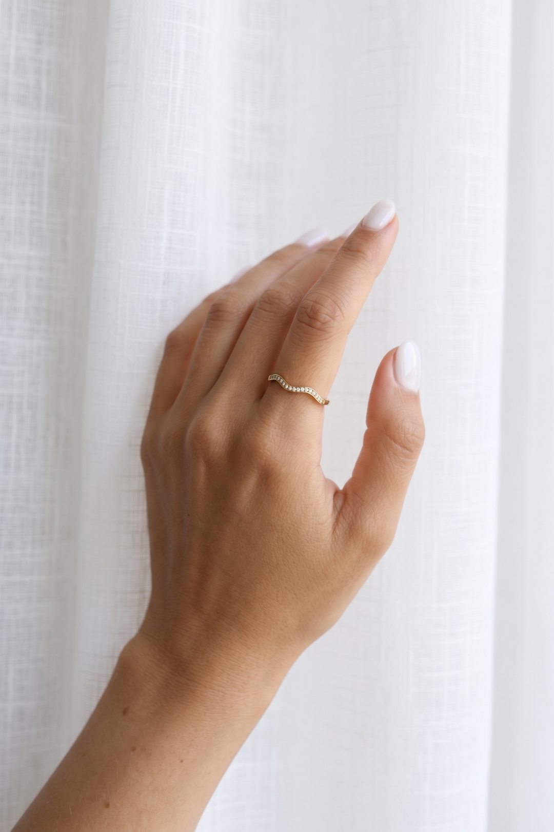 Pavé-Wave Ring