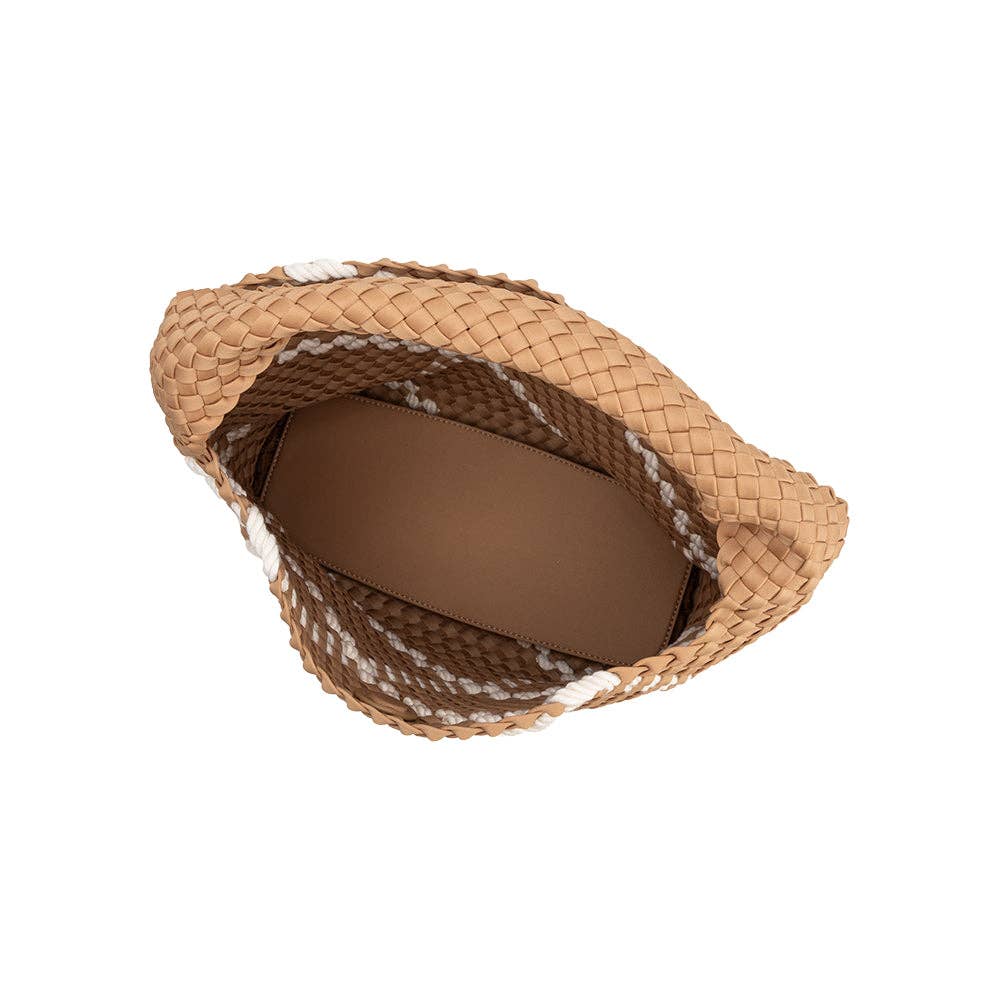 Melie Bianco Johanna Nylon Schultertasche in Sand