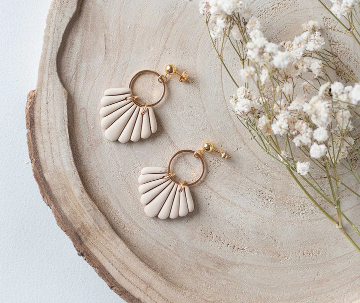 Cleo Ohrringe Beige