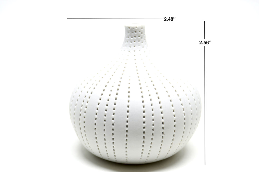 Small Studs Knospenvase aus Porzellankeramik