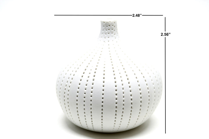 Small Studs Knospenvase aus Porzellankeramik