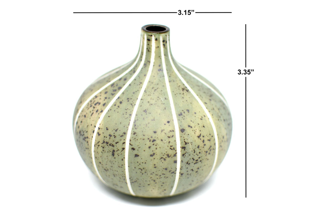 Small Light Verde Knospenvase aus Porzellankeramik