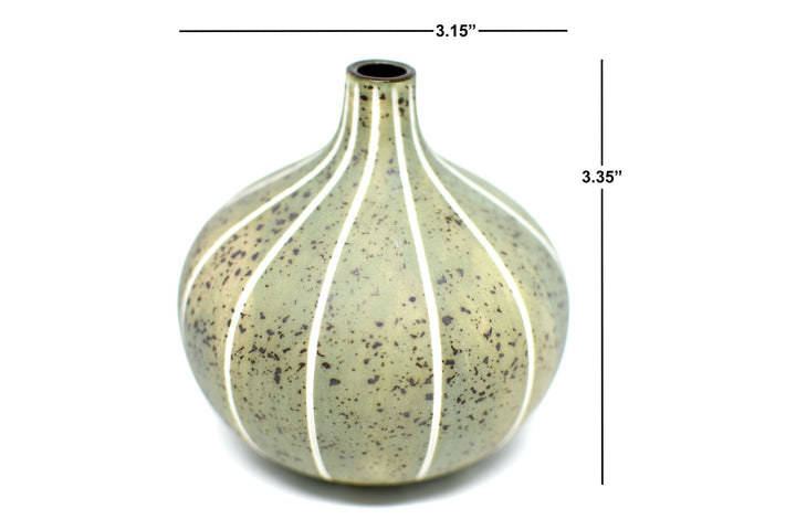 Small Light Verde Knospenvase aus Porzellankeramik