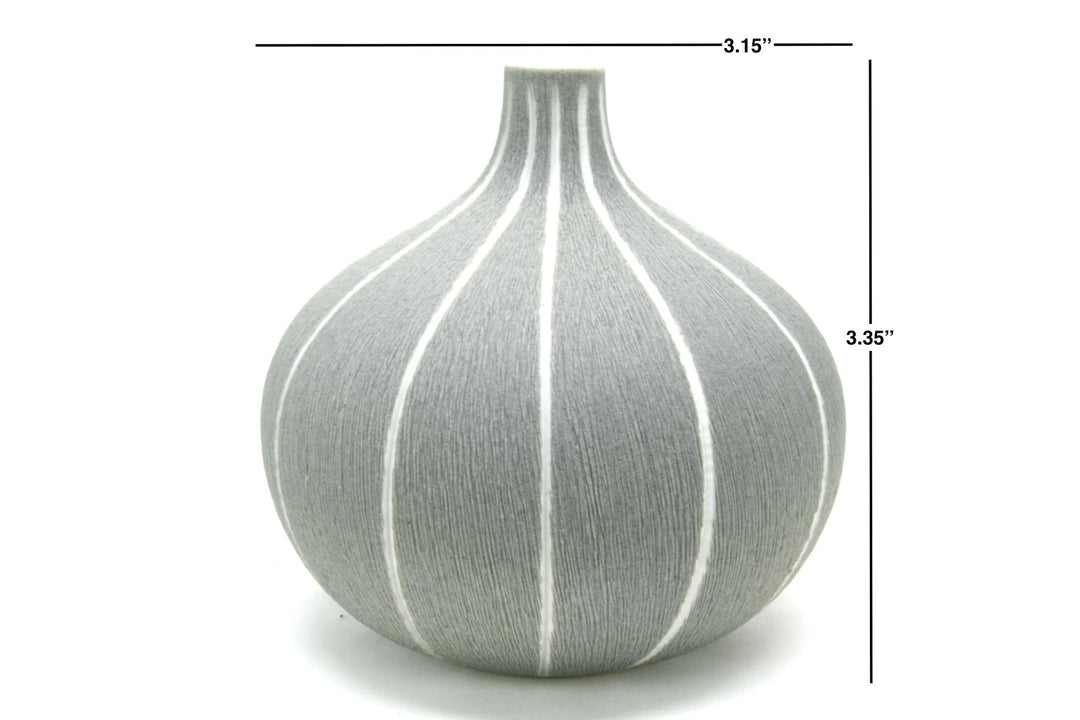 Small Luv Knospenvase aus Porzellankeramik