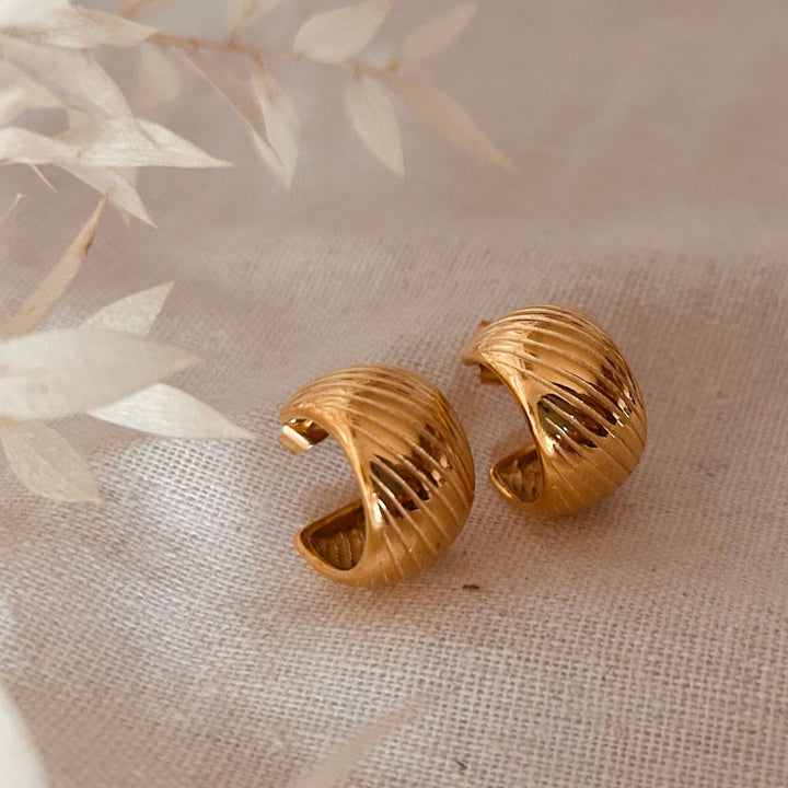 Ridged Hoops